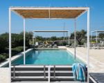 ferienhaus-hybla-sonnenterrasse-am-pool.jpg