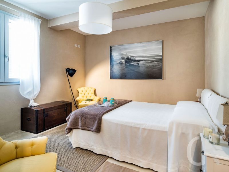 ferienvilla-behagliches-schlafzimmer.jpg