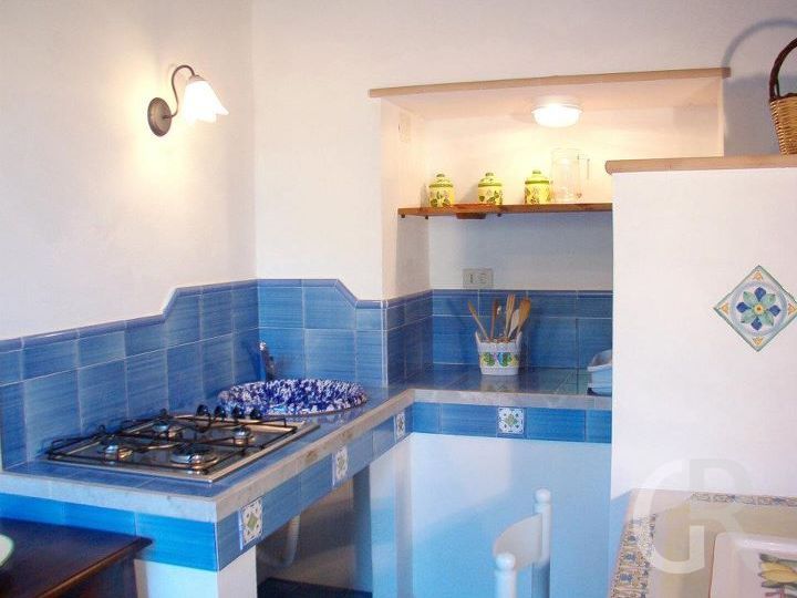 ferienwohnung-la-scuderia-kueche.jpg