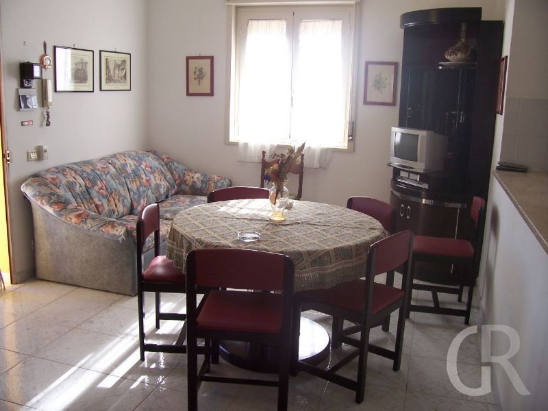 ferienwohnung-panorama-wohnbereich.JPG