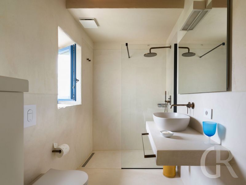 villa-al-nair-badezimem-rmkit-dusche.jpg