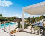 villa-castalia-sitzplatz-am-pool.jpg