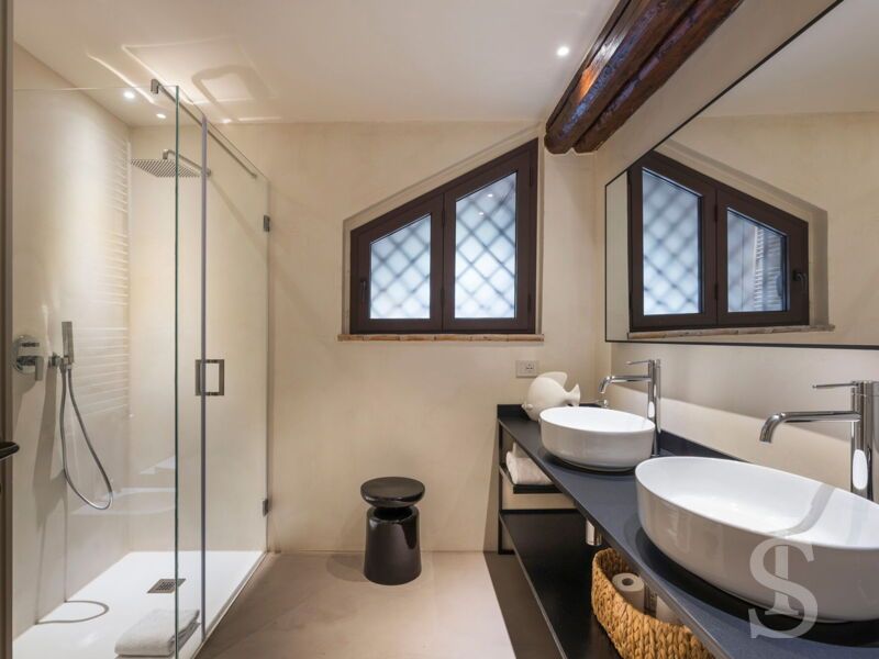 villa-continella-badezimmer-2.jpg