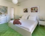 villa-coralia-weisses-doppelbett.jpg