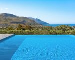 villa-dolce-vita-pool.jpg