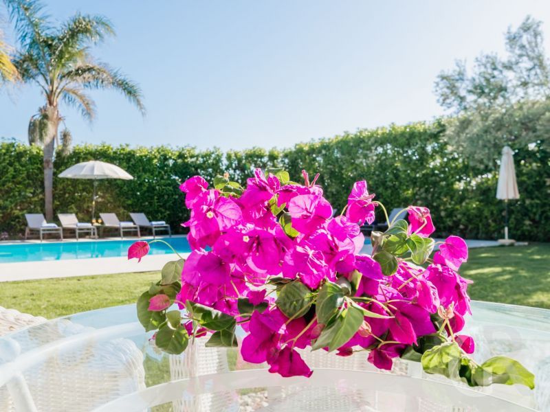 villa-flora-blumenpracht.jpg