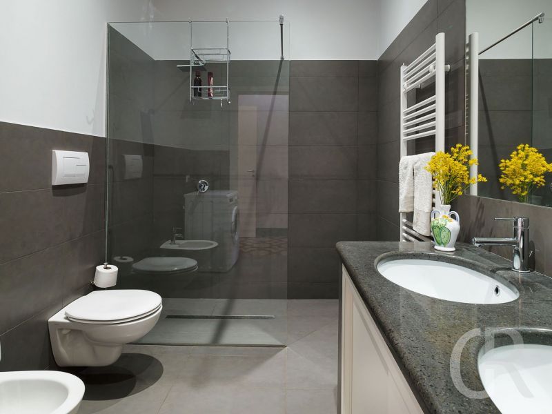 villa-nerello-dusche-im-bad.jpg