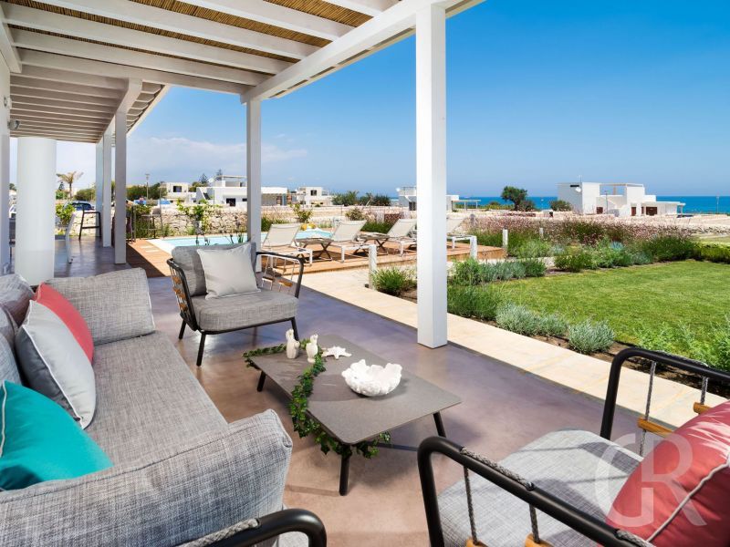 villa-palma-blick-vom-ferienhaus-auf-das-meer.jpg