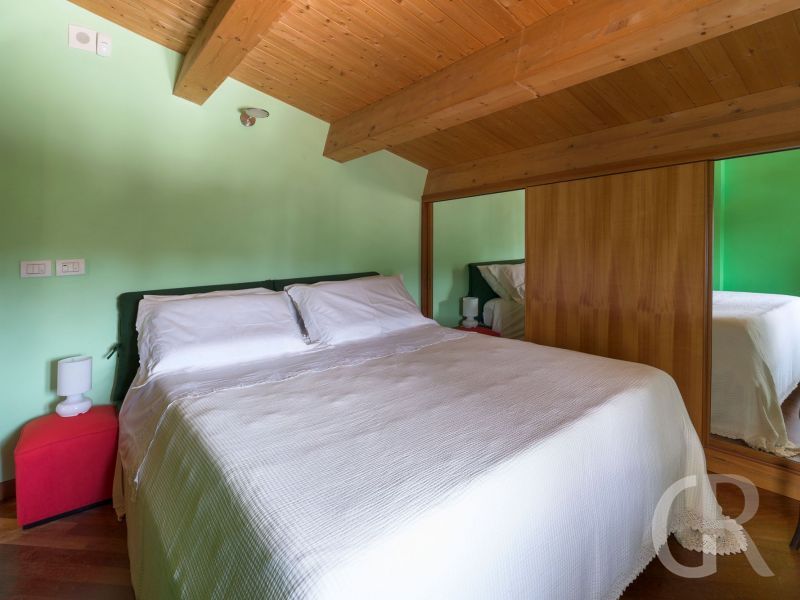 villa-saracina-doppelbett.jpg