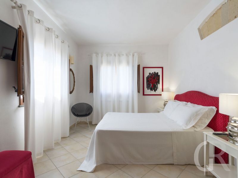 villa-tangi-schlafzimmer-in-weiss.jpg