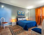 casa-marsala-1-schlafzimmer-mit-doppelbett.jpg
