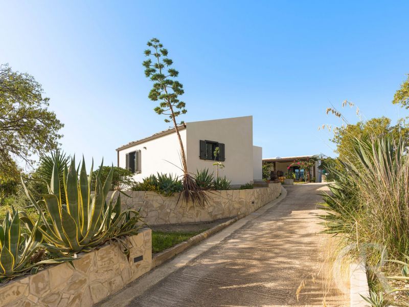 casa-tancredi-zufahrt.jpg