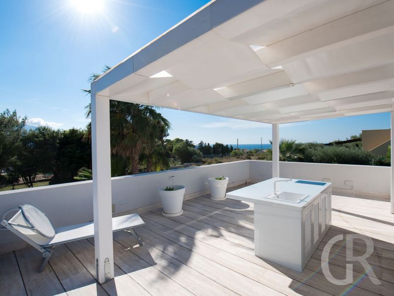 ferienhaus-villa-bellini-dachterrasse-mit-meerblick.jpg
