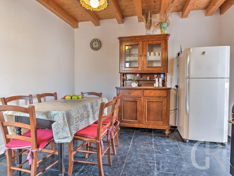 ferienwohnung-agamennone-esszimmer.jpg