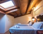 ferienwohnung-agamennone-schlafzimmer.jpg
