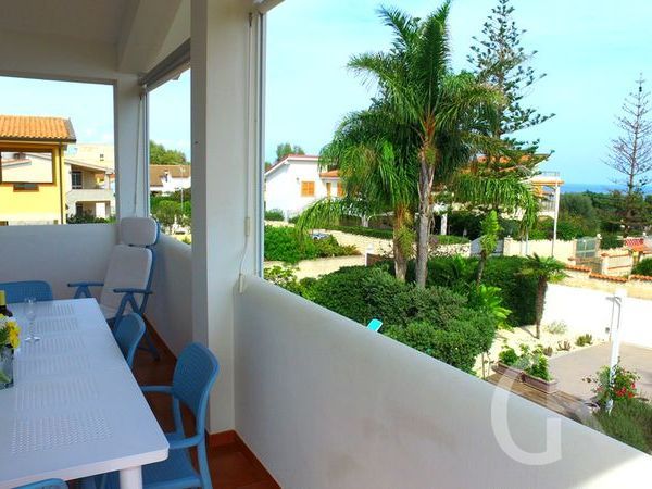 ferienwohnung-calantha-blick-zum-meer.JPG