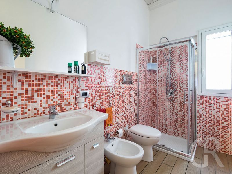 ferienwohnung-morgana-duschbad.jpg