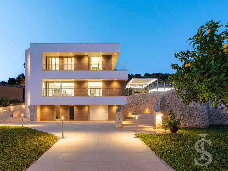 villa-anna-beleuchtete-villa.jpg