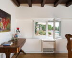 villa-casita-schreibtisch.jpg