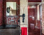 villa-corte-moscata-rotes-bad.jpg