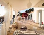 villa-pales-ueberdachte-terrasse.jpg