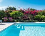 villa-ritrovato-am-pool.jpg