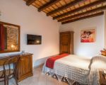 ager-costa-schlafzimmer-rustikal.jpg