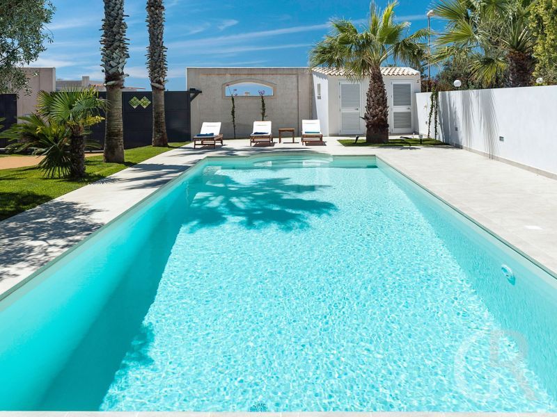 casa-marsala-1-sonnenterrasse-mit-pool.jpg