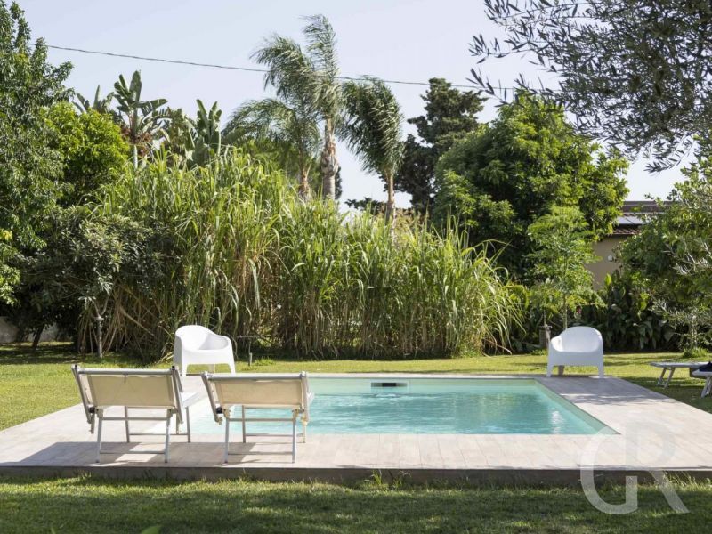 casa-pergola-blick-auf-den-pool.jpg