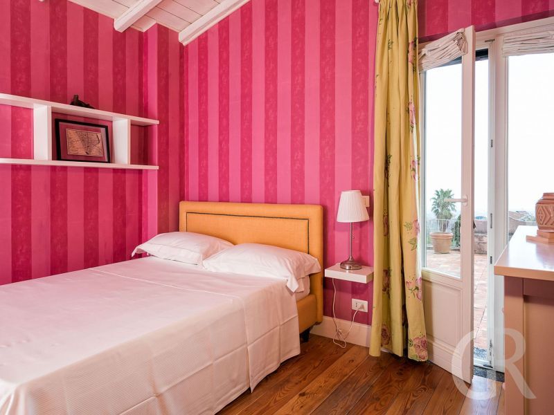 ferienhaus-capinera-behaglicher-schlafraum.jpg