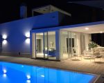 ferienhaus-villa-bellini-bei-nacht.jpg