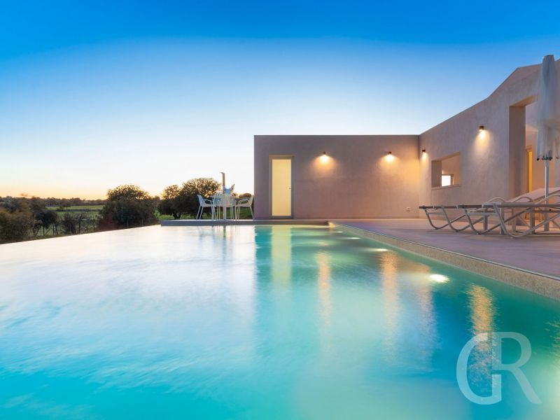 ferienhaus-villa-mora-pool.jpg