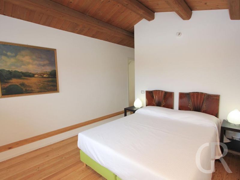 ferienwohnung-kaos-doppelbett.jpg