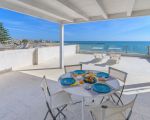 pitagora-esstisch-auf-der-terrasse.jpg