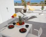 terrassentisch.jpg