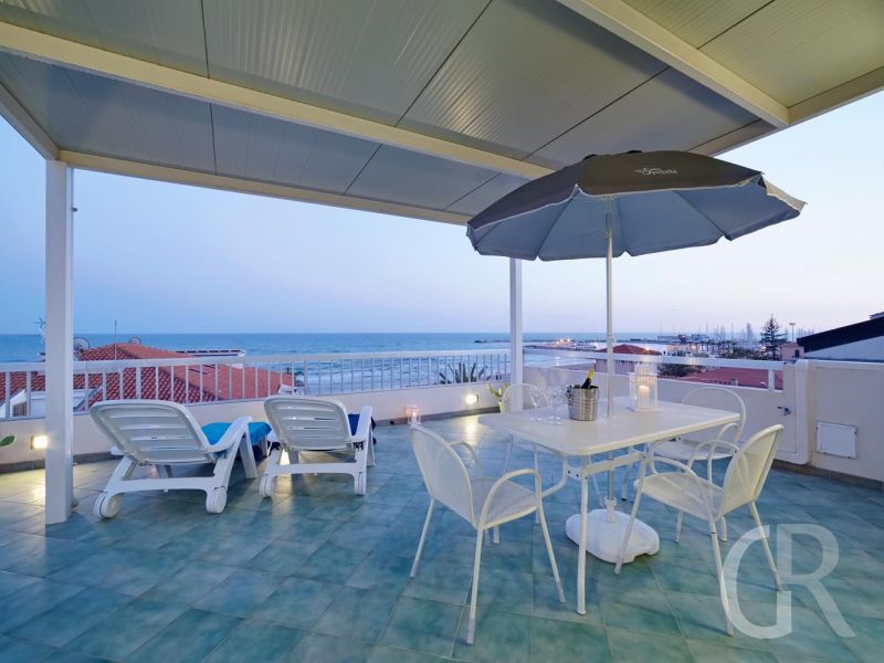 ueberdachte-terrasse.jpg