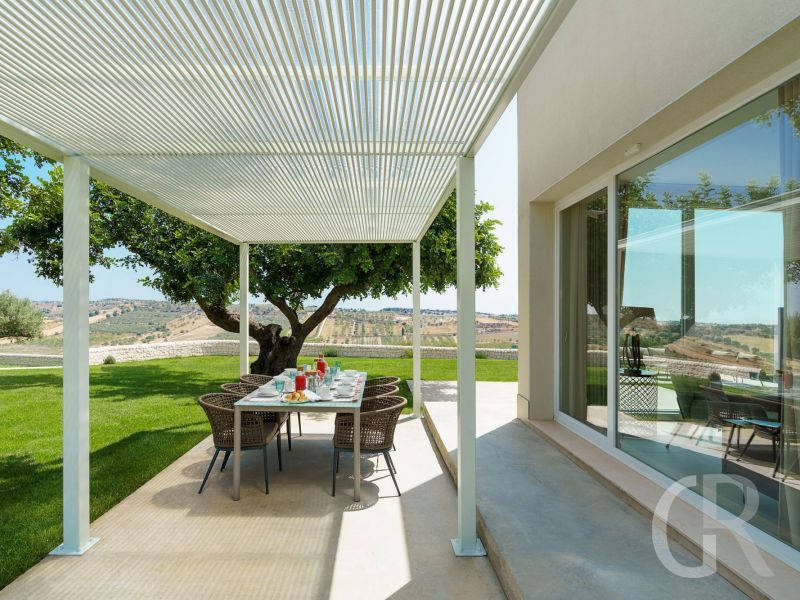 villa-colle-verde-einladende-terrasse.jpg