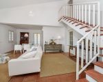 villa-elettra-treppe-zum-obergeschoss.jpg