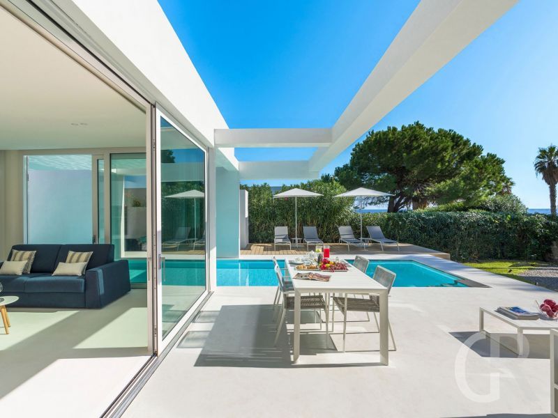 villa-gadir-moebilierte-terrasse-am-pool.jpg
