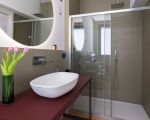 villa-gianos-dusche.jpg