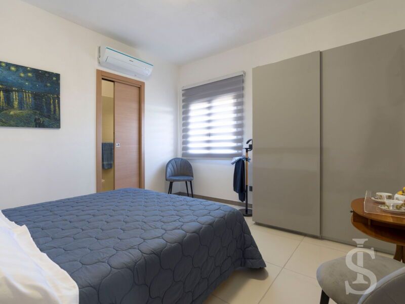villa-giglio-di-mare-schlafzimmer-mit-schrank.jpg