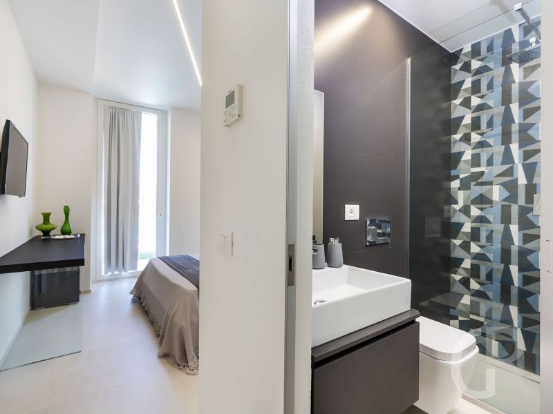 villa-greta-bad-und-schlafzimmer.jpg