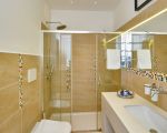 villa-ibla-bad-mit-dusche.jpg