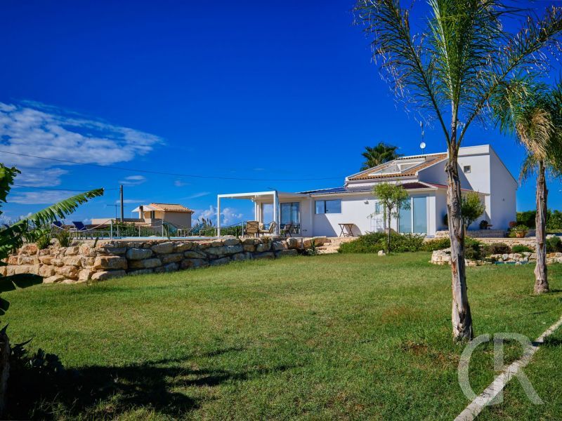 villa-ibla-blick-auf-die-villa.jpg