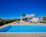 villa-ibla-schwimmbad.jpg