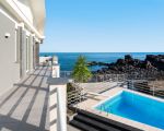 villa-isabella-blick-auf-den-pool.jpg