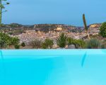 villa-luna-pool-mit-scicli.jpg