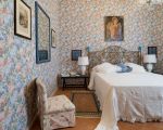 villa-san-ciro-schlafzimmer-mit-grossem-bett.jpg