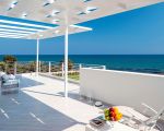 ferienvilla-blumarine-terrasse-mit-meerblick.jpg