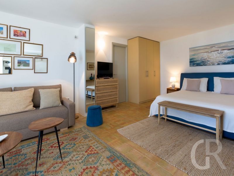 pigna-blue-sofa-und-bett.jpg